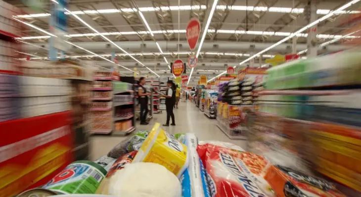 Lula sanciona lei que permite farmácias em supermercados