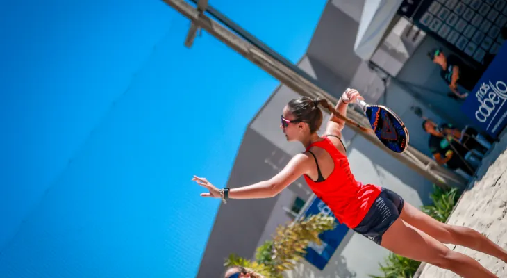 Cascavelense é convocada para Seleção Brasileira de Beach Tennis