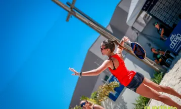 Cascavelense é convocada para Seleção Brasileira de Beach Tennis