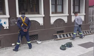 Dois homens são presos pela GM por furto de cabos após se passarem por funcionários de empresa de telefonia e internet