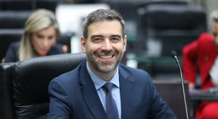 Eleições 2026: Denian Couto tentará reeleição no próximo ano