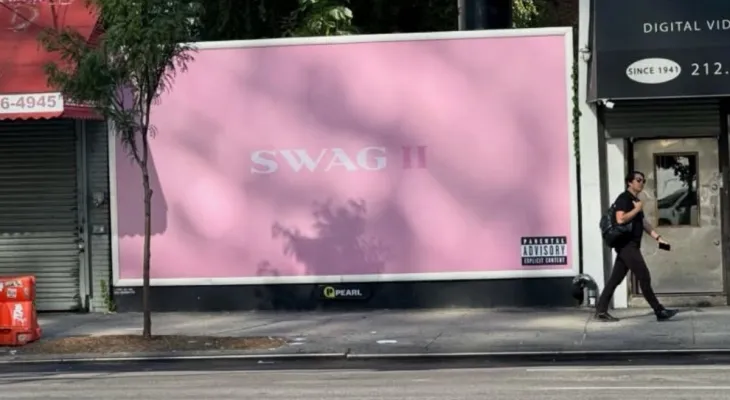 Justin Bieber pega fãs de surpresa e anuncia novo álbum “Swag II”
