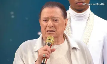 Raul Gil é internado em São Paulo após fortes dores; estado de saúde é revelado