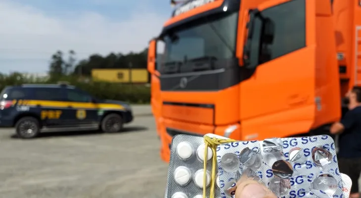 Caminhoneiro que dormia estacionado sobre a pista é flagrado com rebites na BR-101 