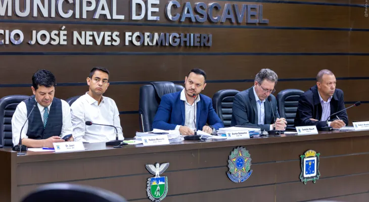 Paranhos depõe na CPI do “Professor Monstro” e defende condução do PAD