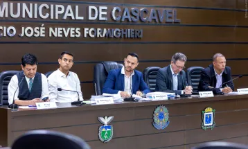 Paranhos depõe na CPI do “Professor Monstro” e defende condução do PAD