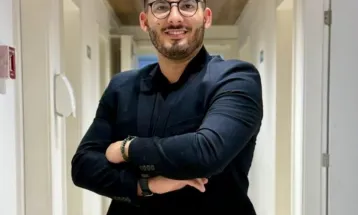 Diretor de afiliada do SBT é preso supostamente após sair de motel com jornalista casada