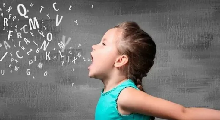 Atraso na fala infantil: como identificar os sinais e quando buscar ajuda profissional