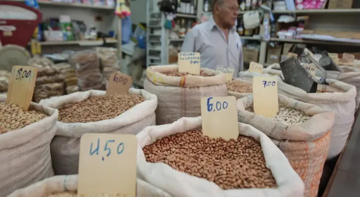 Preços de alimentos, transporte e habitação caem, e Brasil tem deflação de 0,11% em agosto