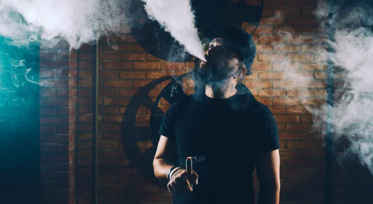Homem é condenado por importar e vender cigarros eletrônicos, substância líquida contendo THC e cannabinnol e sementes de maconha