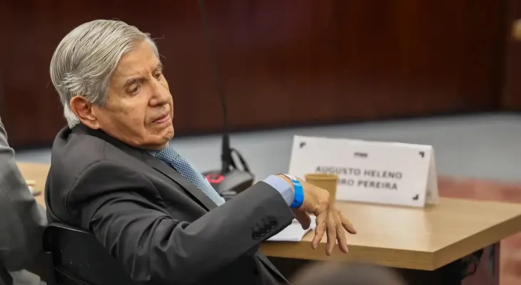 Trama golpista: Fux absolve general Heleno de todos os crimes