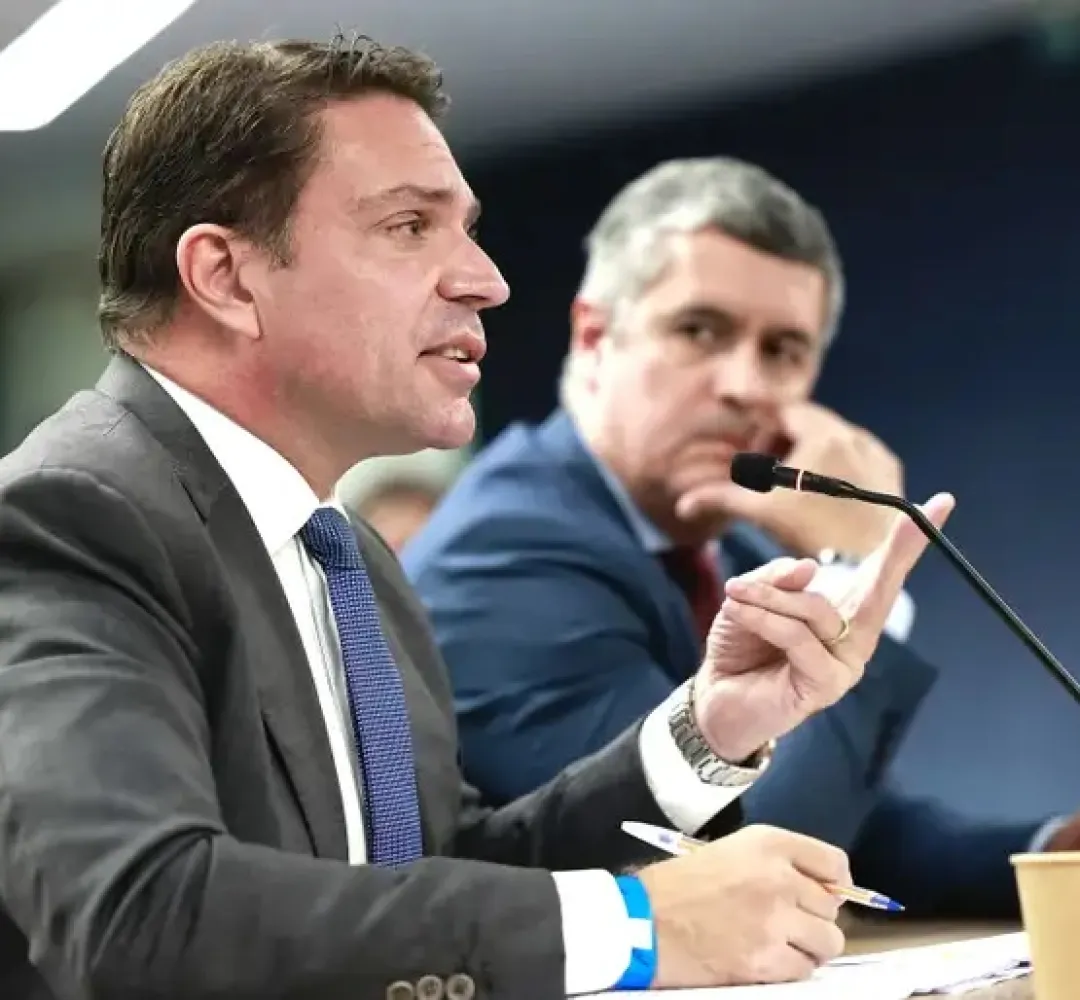 PGR pede condenação de Ramagem por crimes do 8 de janeiro