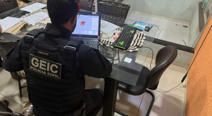 Operação Vozes Invisíveis 2: Polícia cumpre buscas contra rede de exploração sexual de menores na internet