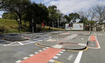 Prefeito lança campanha educativa para pedestres e reabre minicidade da Escola de Trânsito