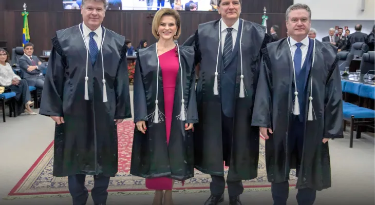 TJPR empossa quatro novos desembargadores