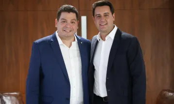 “Em votação histórica, aprovamos o IPVA mais baixo do Brasil no Paraná”, destaca Gugu Bueno