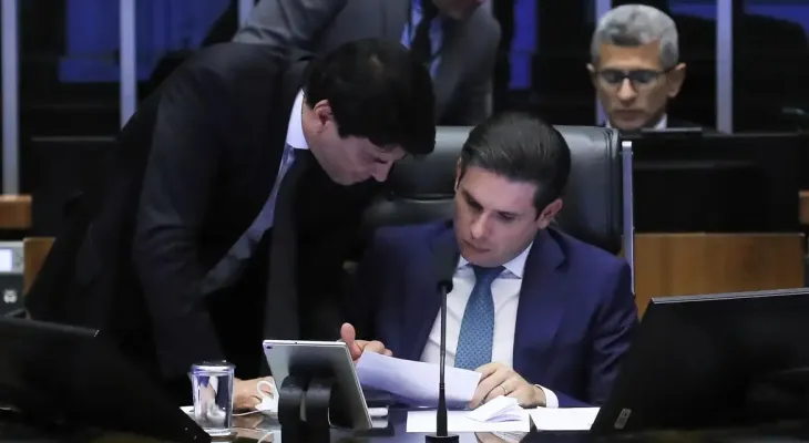 Câmara restabelece voto secreto em PEC da Blindagem