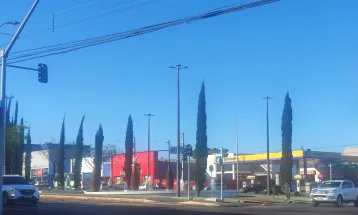 Cascavel tem sexta-feira ensolarada e com cara de verão antecipado