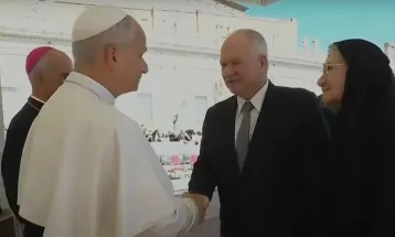 Antes de assumir presidência do STF, Fachin visita papa Leão XIV