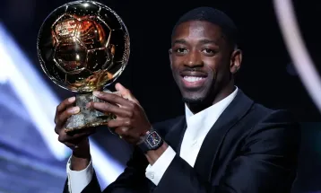 Ousmane Dembélé, do PSG, vence Bola de Ouro; Raphinha fica em 5º
