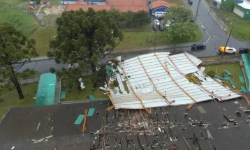 Prefeitura mobiliza equipes em atendimento dos estragos causados pelas chuvas