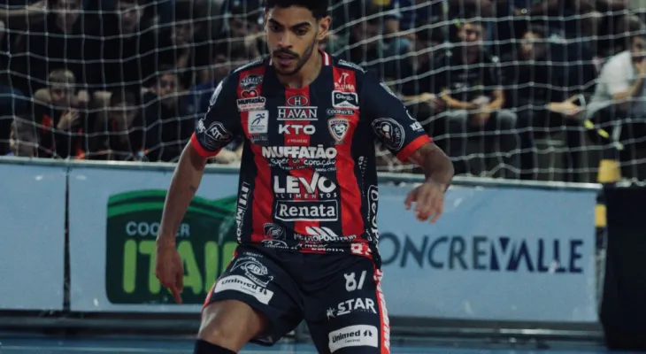 Cascavel Futsal reage no segundo tempo e vence o Ampére pelo jogo de ida das oitavas da Série Ouro