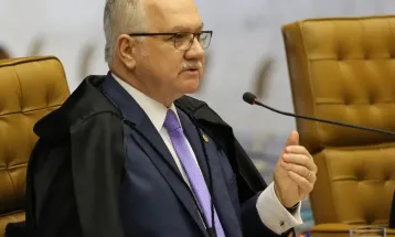 STF inicia cerimônia de posse de Fachin na presidência da Corte