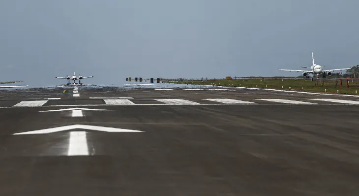 Aeroporto de Foz do Iguaçu tem nova pista homologada e turismo deve crescer na região