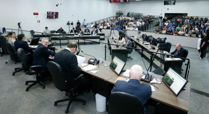 Câmara aprova em primeira discussão atualização do IPTU 2026 em Maringá