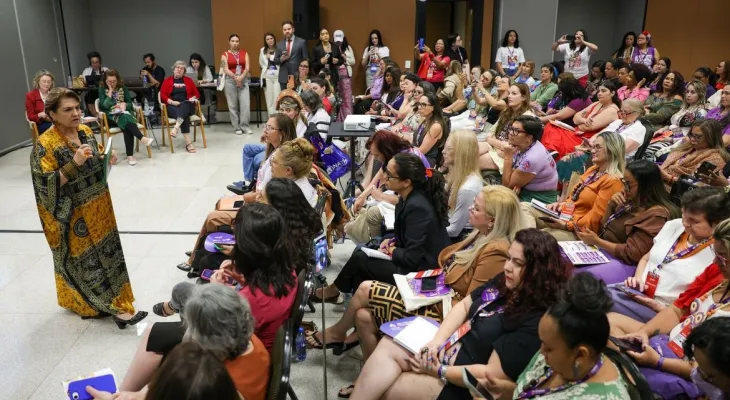 Conferência: delegadas pedem sistema único de políticas para mulheres
