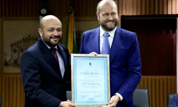 Advogado alvo da CPMI do INSS recebeu título de cidadão natalense em 2022