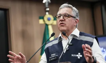 Intoxicação por metanol: casos suspeitos devem aumentar, diz ministro