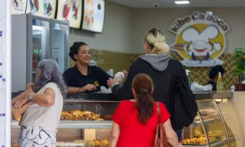 Paraná moderniza protocolos e tempo de abertura de empresas chega a 7 horas em setembro