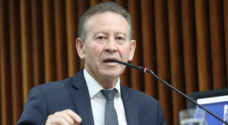 Deputado Professor Lemos (PT) defende projeto que isenta servidores aposentados da contribuição previdenciária até o teto do INSS