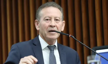 Deputado Professor Lemos cobra Sanepar e Copel por falhas no abastecimento de água e energia no Paraná
