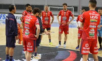 Cascavel decide vaga nas quartas de final da Série Ouro contra o Ampére