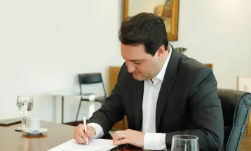 Estado institui perdão de dívidas de até R$ 7 mil com a Cohapar; medida beneficia 17 mil famílias