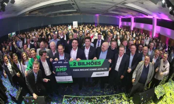 Ratinho Junior anuncia R$ 2 bilhões em recape asfáltico para cidades com até 100 mil habitantes