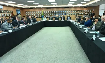 Governo cria comitê de enfrentamento da crise do metanol