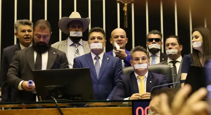 Conselho de Ética abre processo contra deputados envolvidos em motim