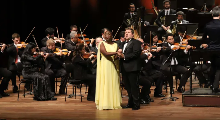 Ópera de Paris e Orquestra Sinfônica do Paraná emocionam Teatro Guaíra lotado