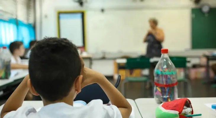 Governo abre canal para sugestões sobre uso de IA na educação