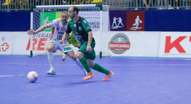 Cascavel Futsal mantém a invencibilidade diante do Marreco na Liga