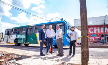 Comissão de Obras questiona falta de abrigos nos pontos da Carlos Gomes revitalizada