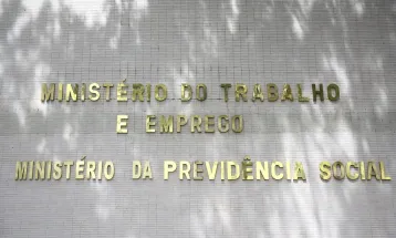 Empresas têm até quarta-feira (15) para divulgar relatório de transparência salarial