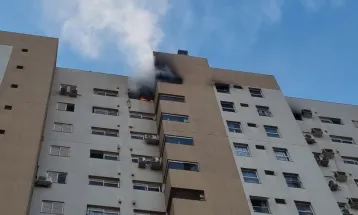 Mulher vítima de incêndio em Cascavel é transferida para hospital especializado em Londrina