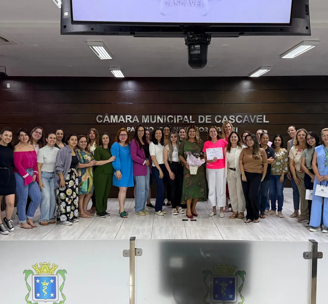 Câmara promove programação especial do Outubro Rosa com foco em saúde e valorização feminina
