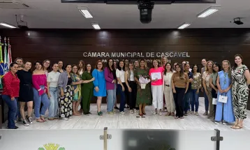 Câmara promove programação especial do Outubro Rosa com foco em saúde e valorização feminina