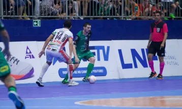 Cascavel Futsal tem ligeira vantagem no clássico contra o Marreco