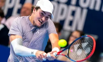 João Fonseca vence top 40 do ranking e avança no ATP de Basel